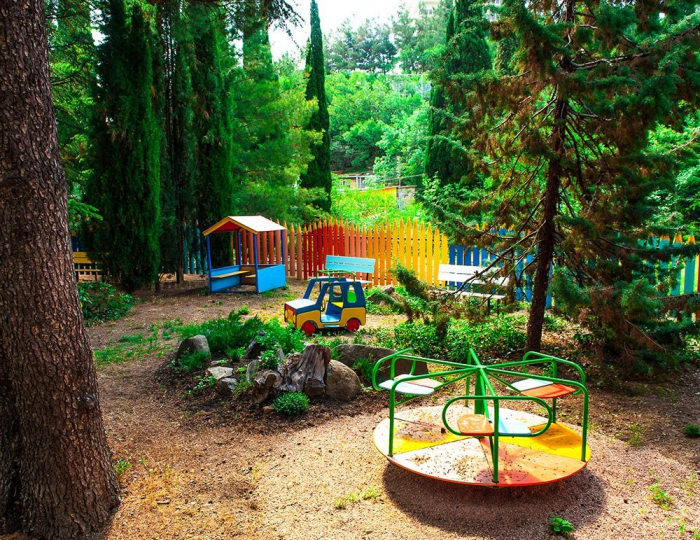 Детская площадка - Алушта